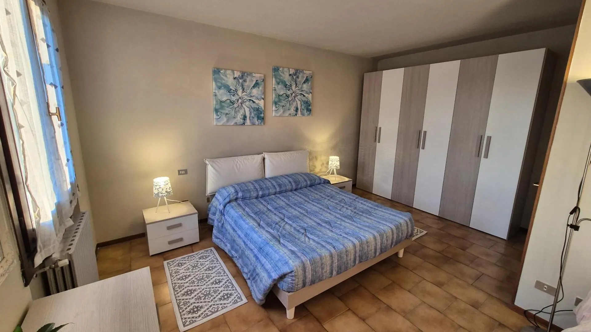 Eve House Gardalake Lonato 0*,  Italy