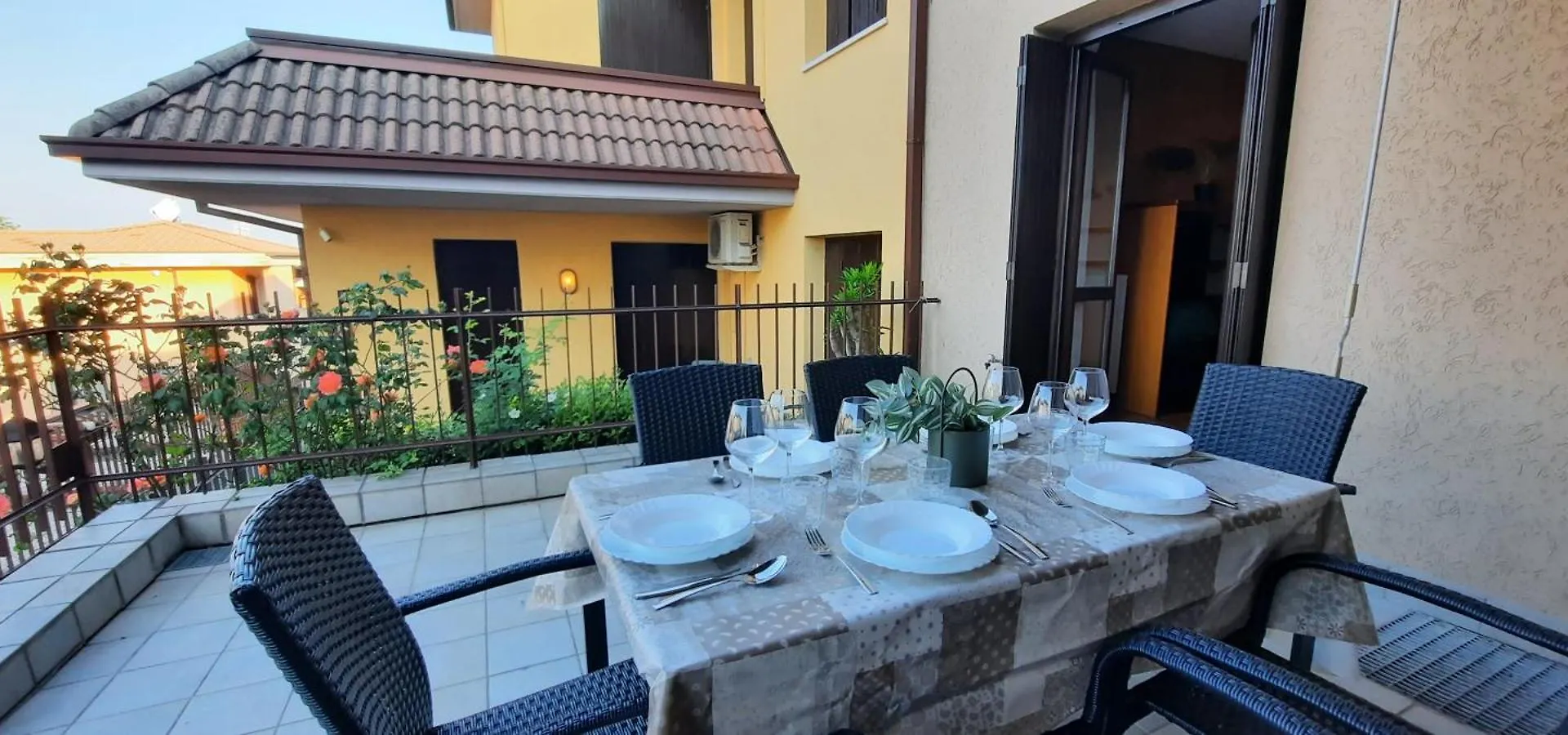 Holiday home Eve House Gardalake Lonato Italy